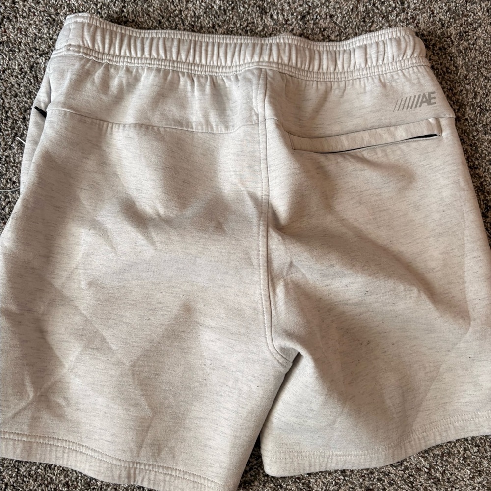 American Eagle Outfitters Men's Light Gray Athletic Shorts